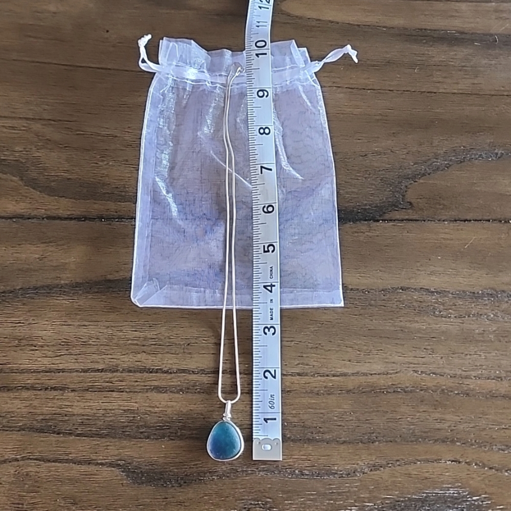 Sterling silver genuine RARE blue seaglass necklace - Picture 6 of 6